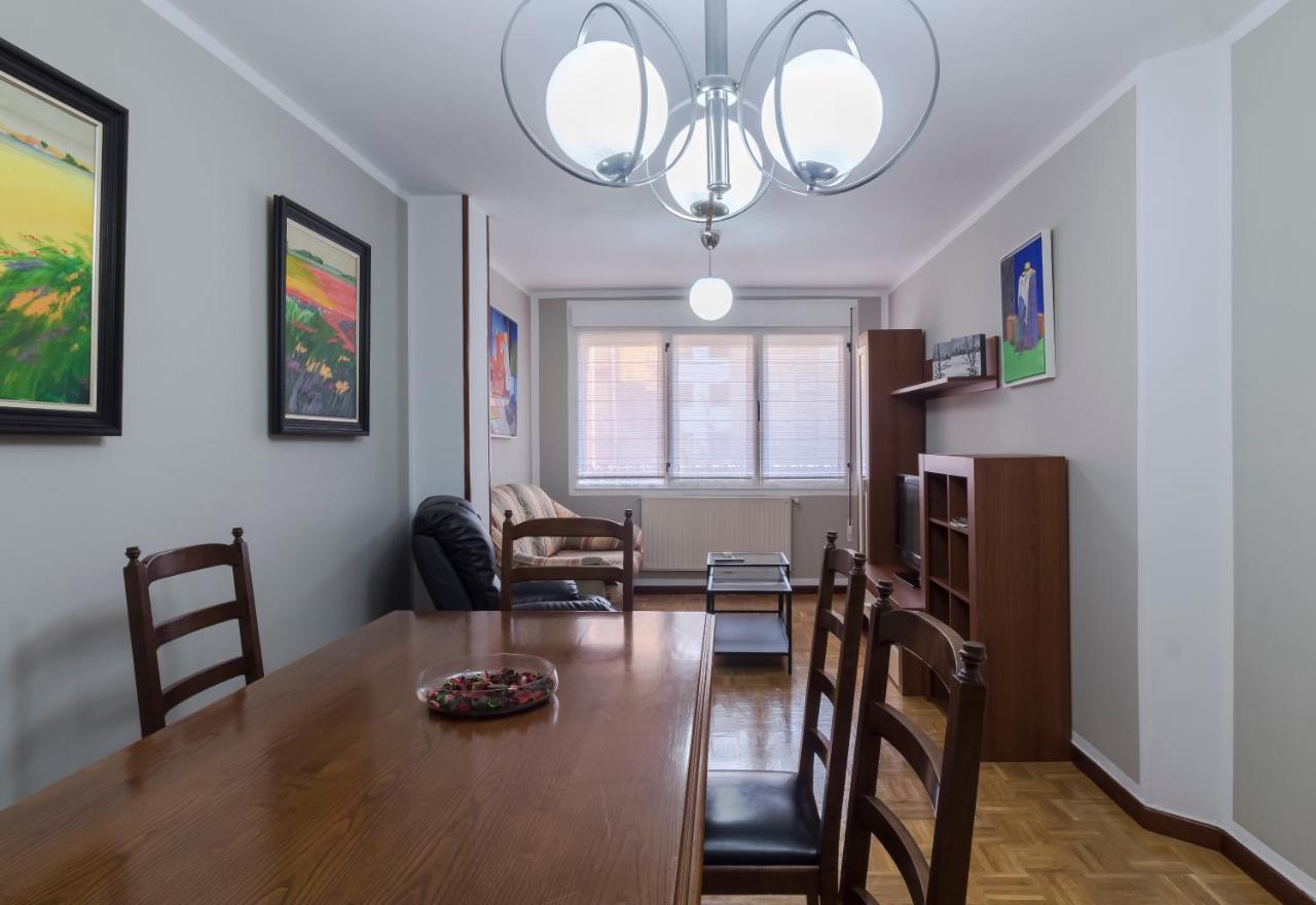 Apartamento Vital Aza 波拉·德莱纳 外观 照片