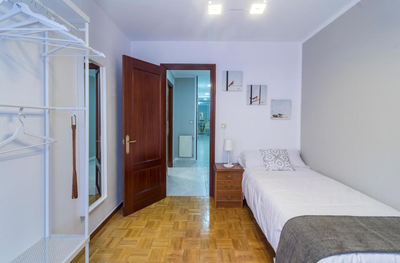 Apartamento Vital Aza 波拉·德莱纳 外观 照片