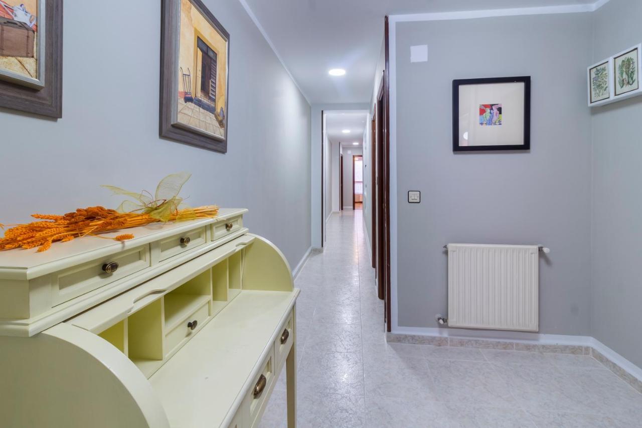 Apartamento Vital Aza 波拉·德莱纳 外观 照片